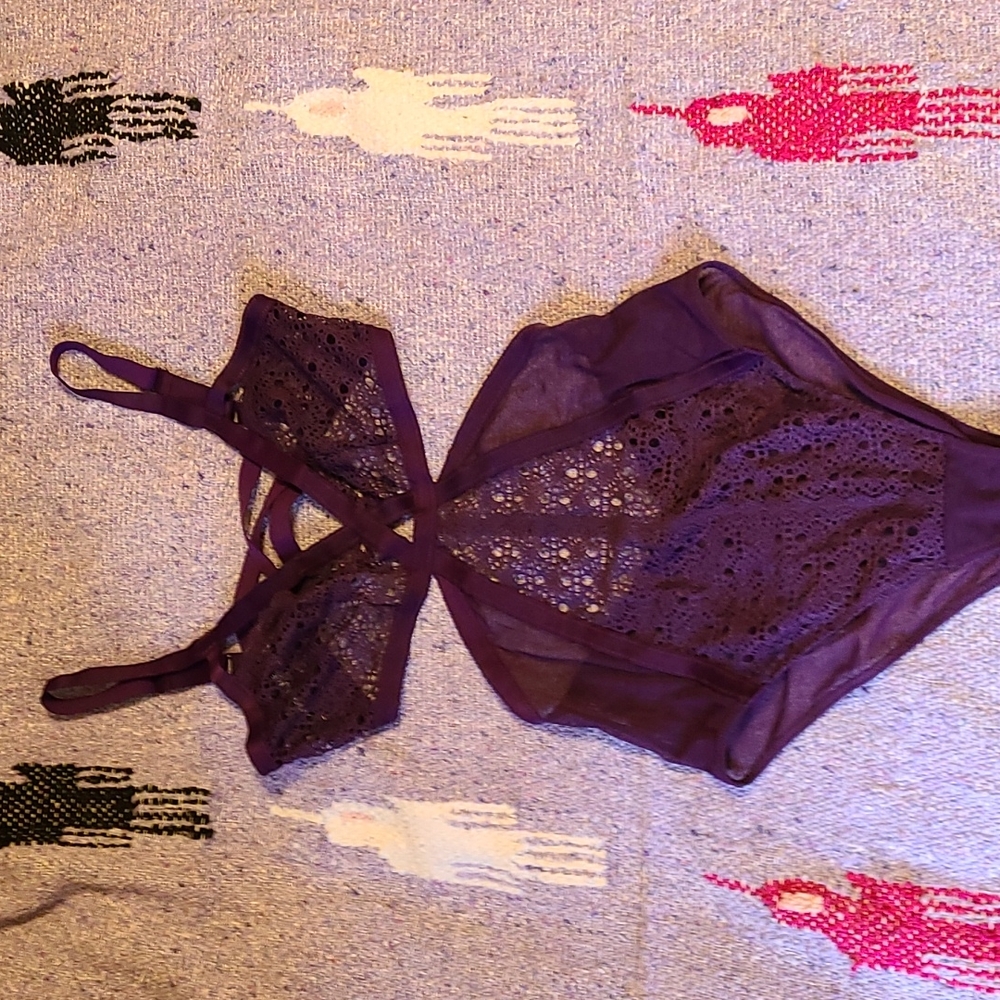Adore me bodysuit size small nwot